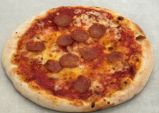 Skole pizza med peperoni