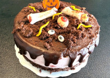 Halloween Monsterkage m/blodigt indlæg. 