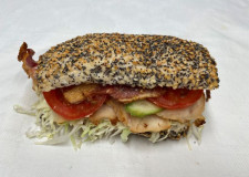 GLUTENFRI Skole sandwich med kylling & bacon, flütes  