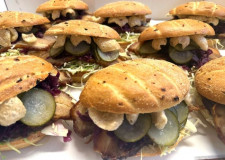 XL Julesandwich med Flæskesteg & Surt - Ital. bolle 